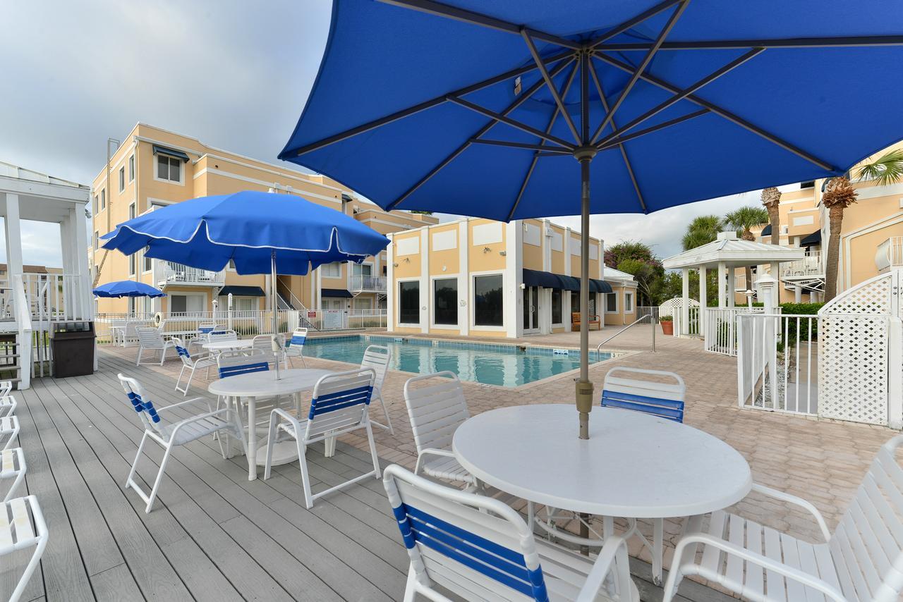 Royal Mansions Resort Cape Canaveral Exterior photo